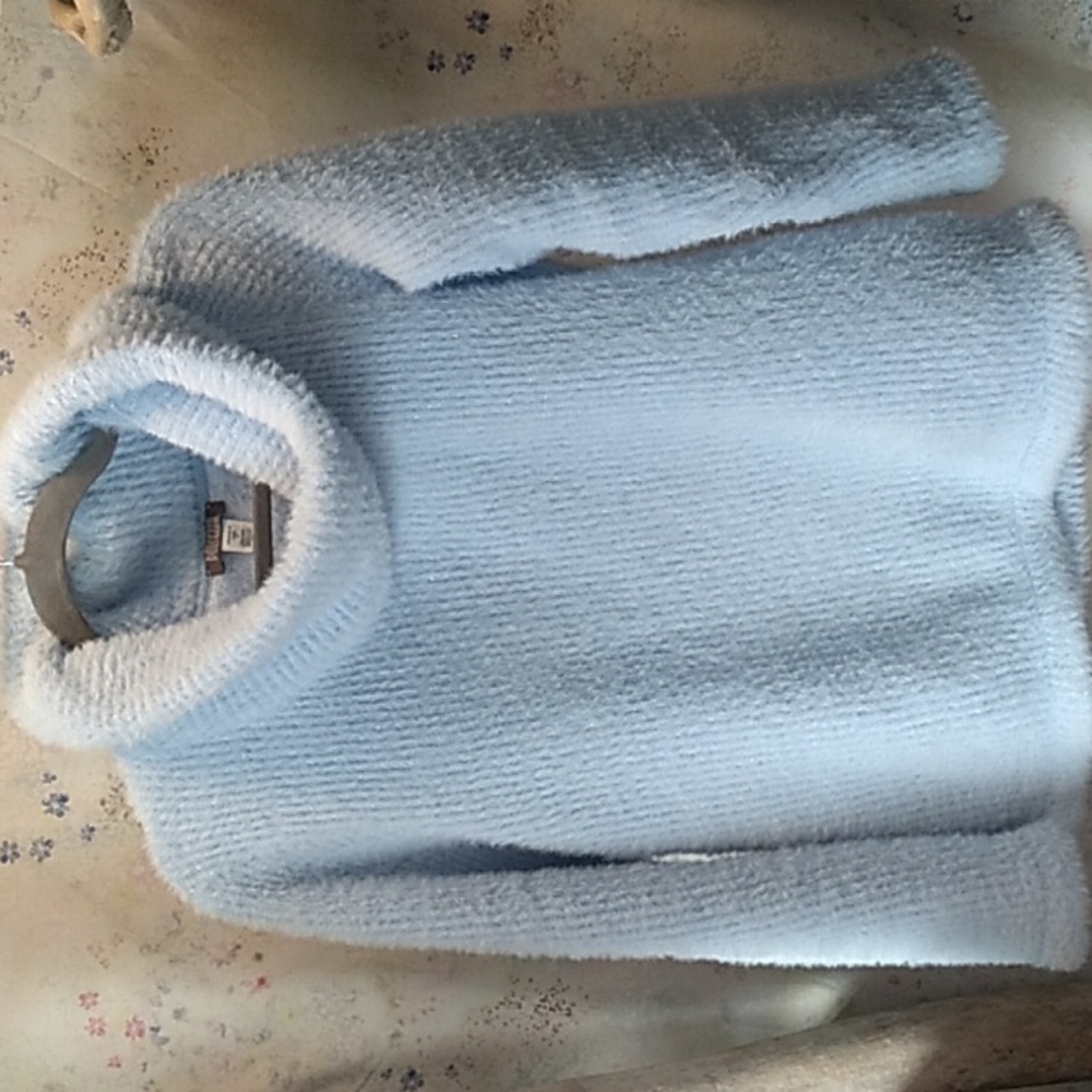 Dolcezza fuzzy soft cowl neck light blue long sleeve sweater. Women's size M